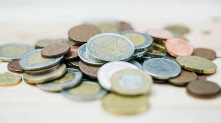 Salário médio na função pública ultrapassa pela primeira vez os dois mil euros brutos Salário médio na função pública ultrapassa pela primeira vez os dois mil euros brutos